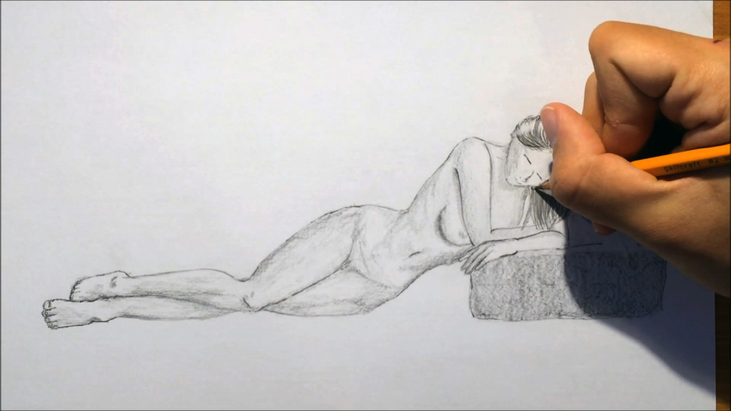 how to draw a female figure